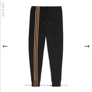 3 Stripes Jogger Pants (gender neutral)